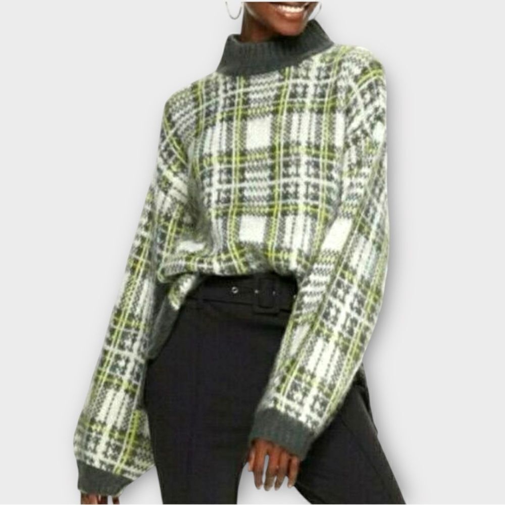 Nine West Mock Neck Sweater in Multicolor
Plaid Women’s Size S‎